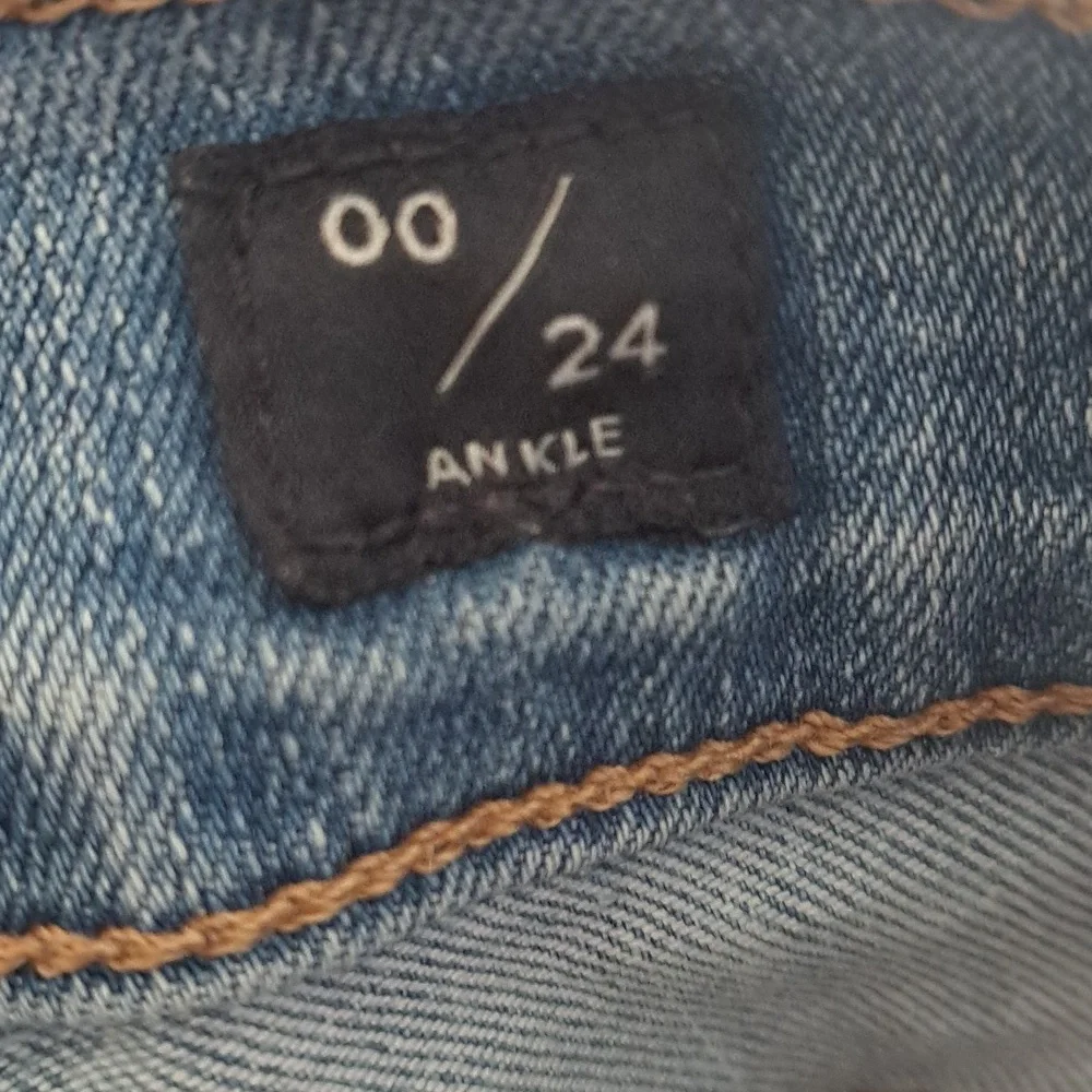 Lucky Brand Disrressed Brooke Leggings Denim Jeans Size 00/24